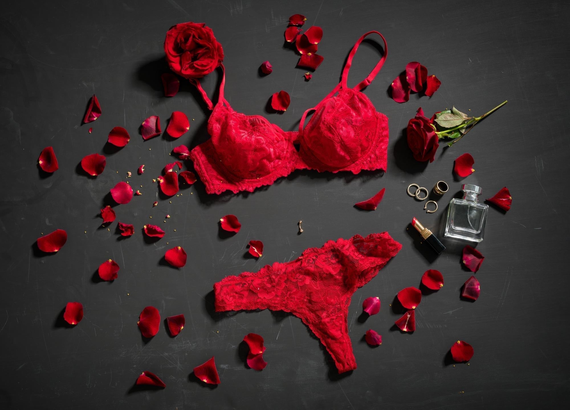 Select The Best Lingerie For Valentine