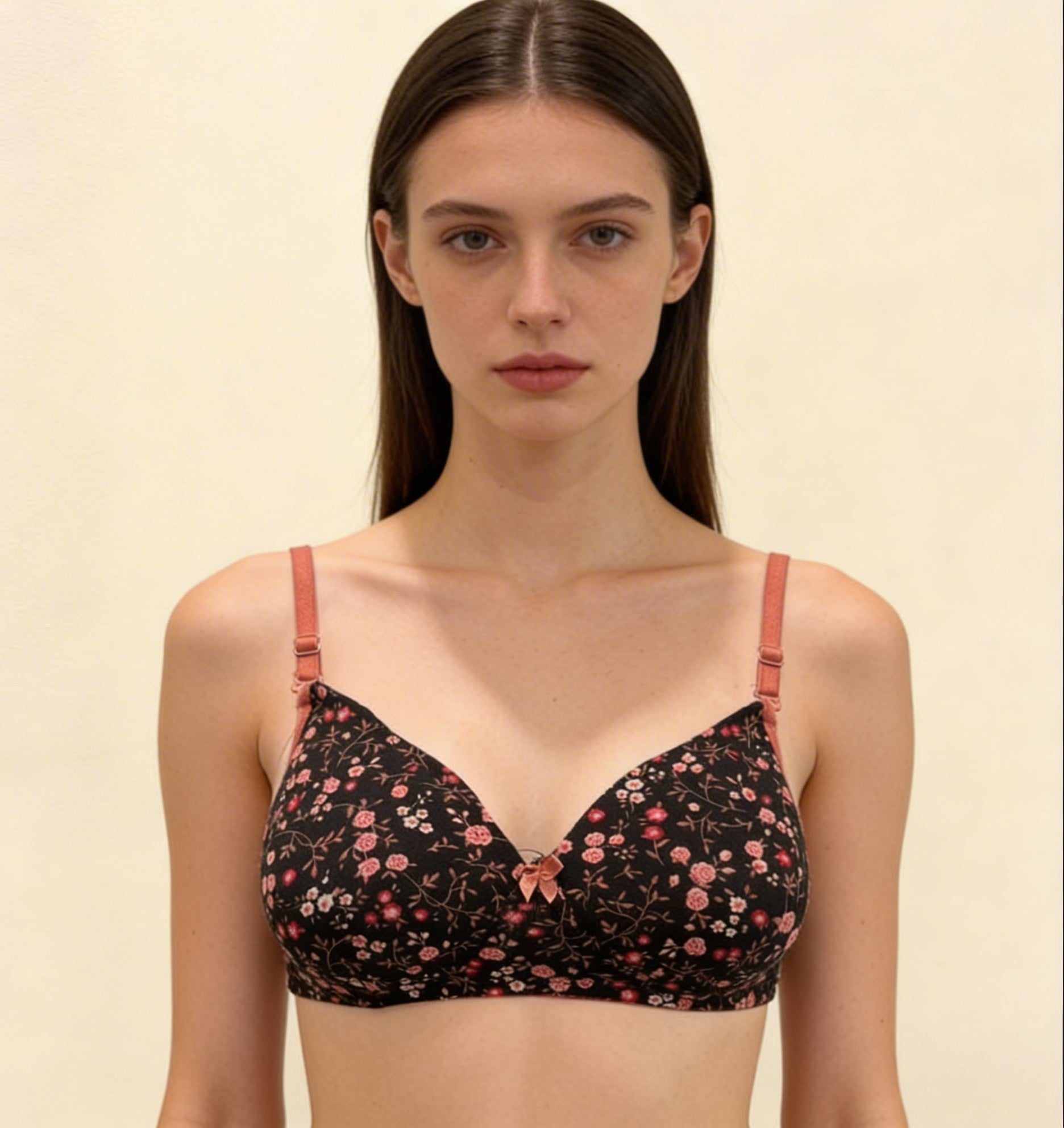 Scarlet Muse Set in floral Black