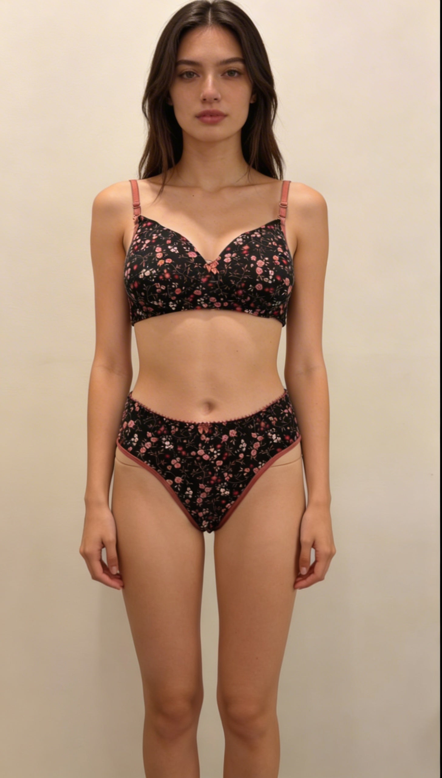 Scarlet Muse Set in floral Black
